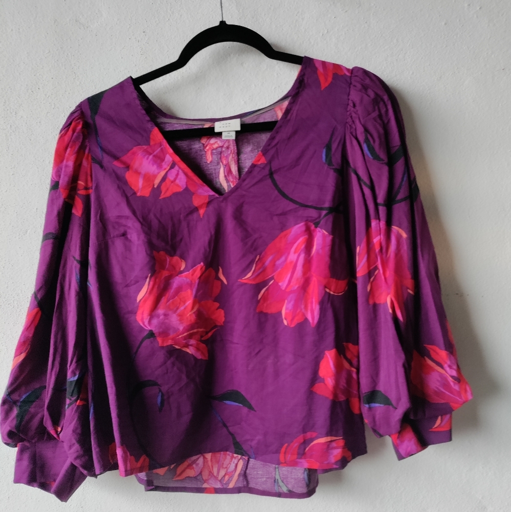 Medium Cotton Floral Blouse